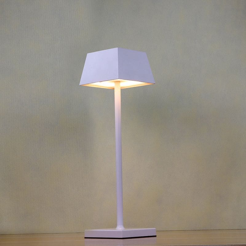 pyramid table lamp