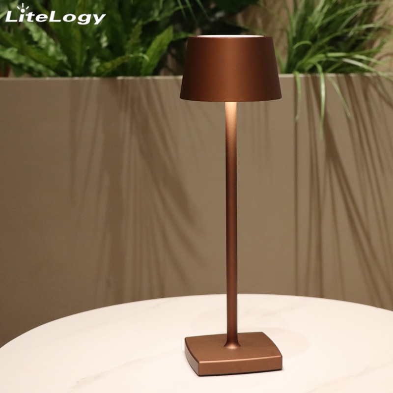 Litelogy Rechargeable table lamp