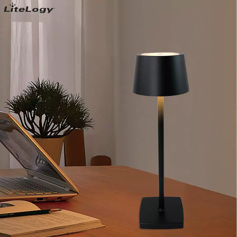 BC963AJ Wireless Aluminum Table Lamp modern design