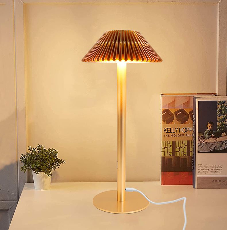 Sunflower lamp side view - elegant profile