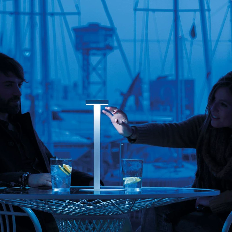 Side View Rechargeable dinner table lamp side view - elegant profile