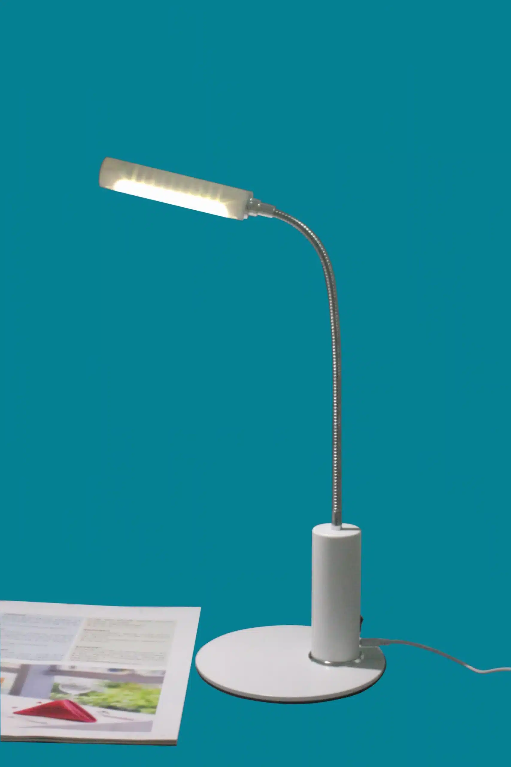 10 LED bright desk lamp factory