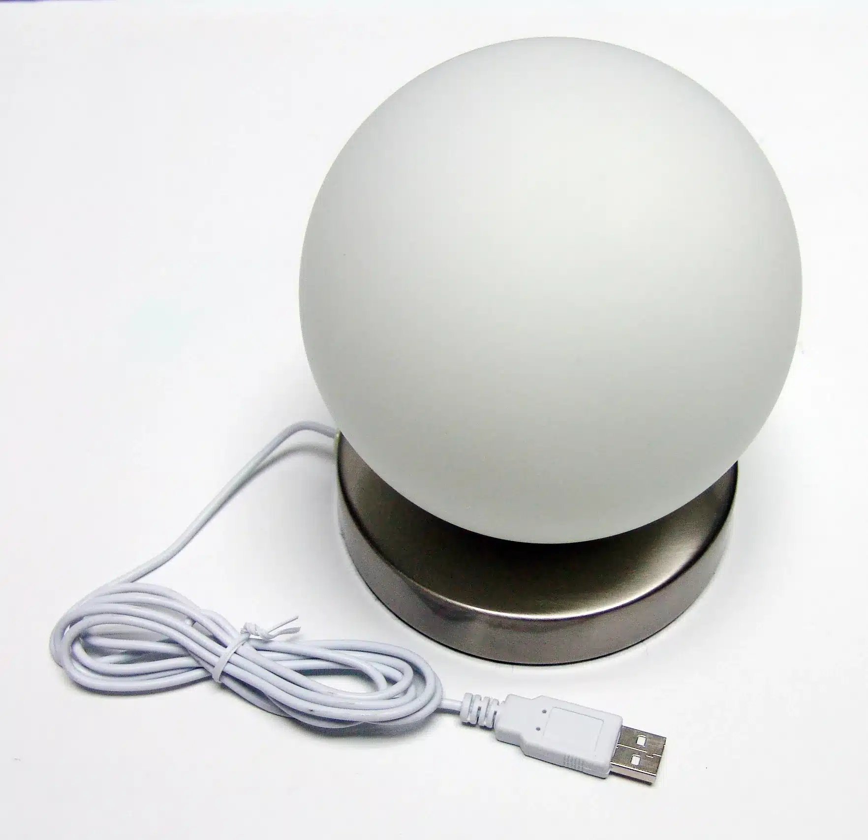 Modern USB ball lamp design